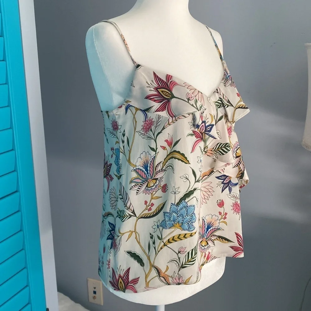 Tucker Womens Cami Tank Top Ruffle Trim Sleeveless V-Neck Floral Ivory Size XS - Picture 2 of 3